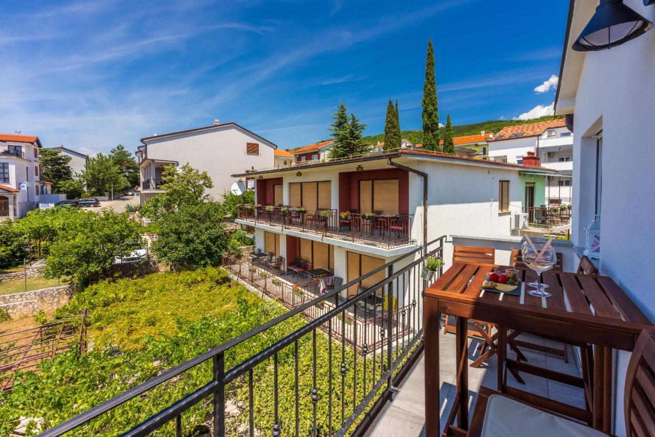 Summer Breeze Appartement Crikvenica Buitenkant foto
