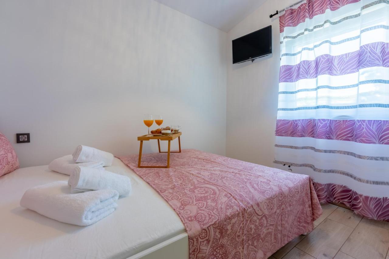 Summer Breeze Appartement Crikvenica Buitenkant foto